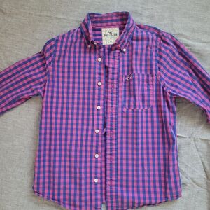 Hollister Men's Vibrant Pink and Blue Plaid Button-Down Shirt